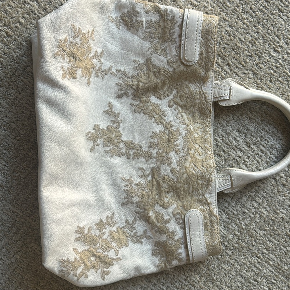 Red Valentino lace appliqué tote - Picture 7 of 16